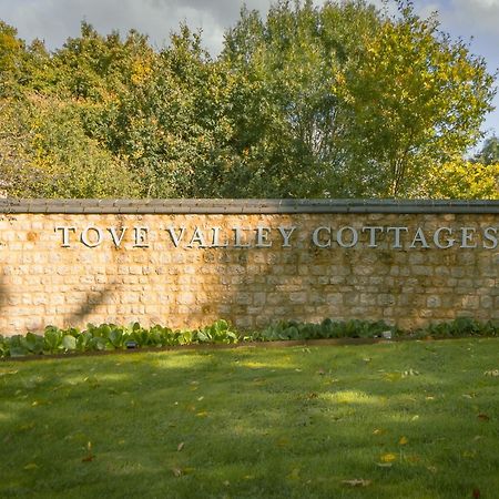 Mole Hole Apartment Towcester Luaran gambar